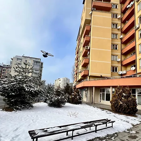 Flower House 10 * Sofia